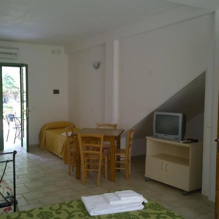 Family Village Otranto Alimini Ngoại thất bức ảnh