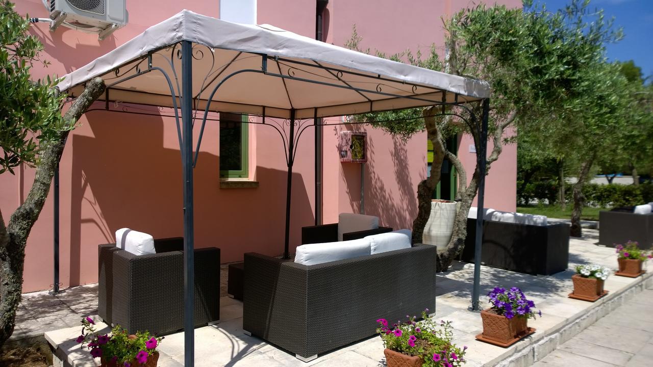 Family Village Otranto Alimini Ngoại thất bức ảnh